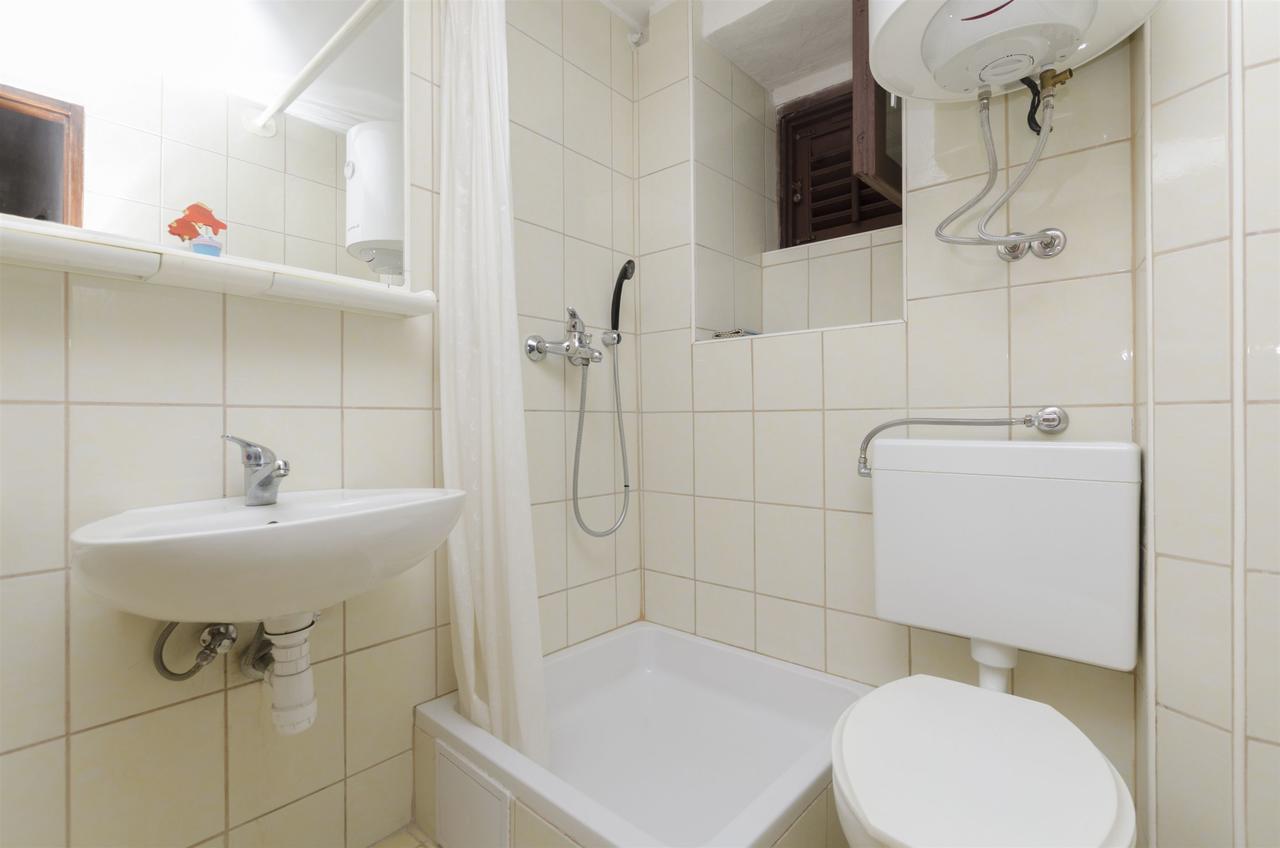 Apartment Boris Gornja Brela Экстерьер фото