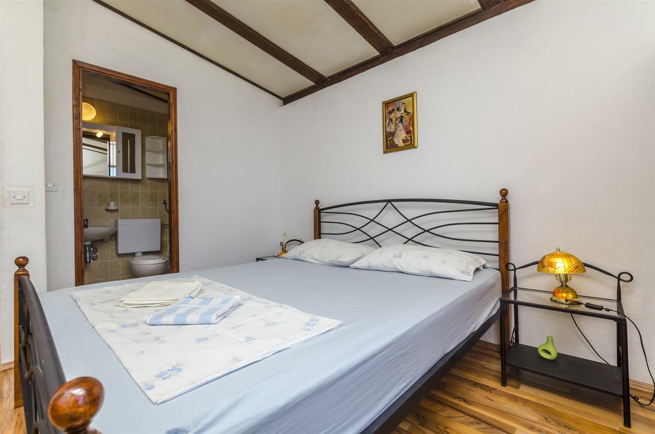 Apartment Boris Gornja Brela Экстерьер фото
